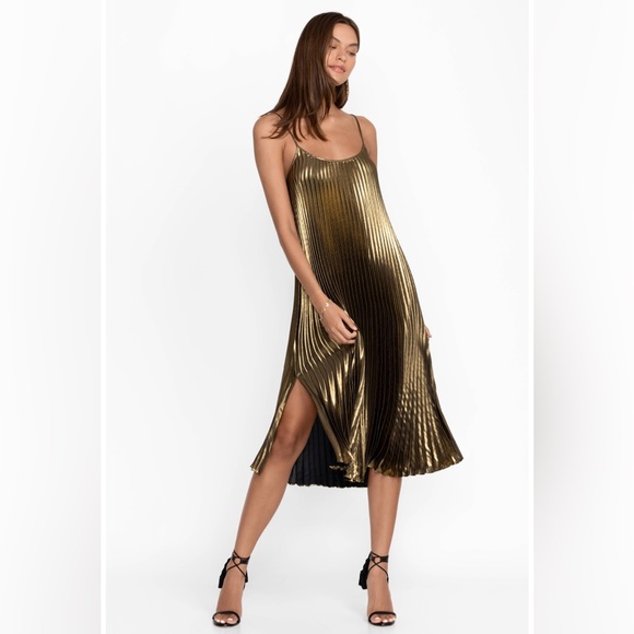 Johnny Was Dresses & Skirts - Johnny Was Golden Gem Pleated Midi Dress Size XS New Metallic Holiday Party